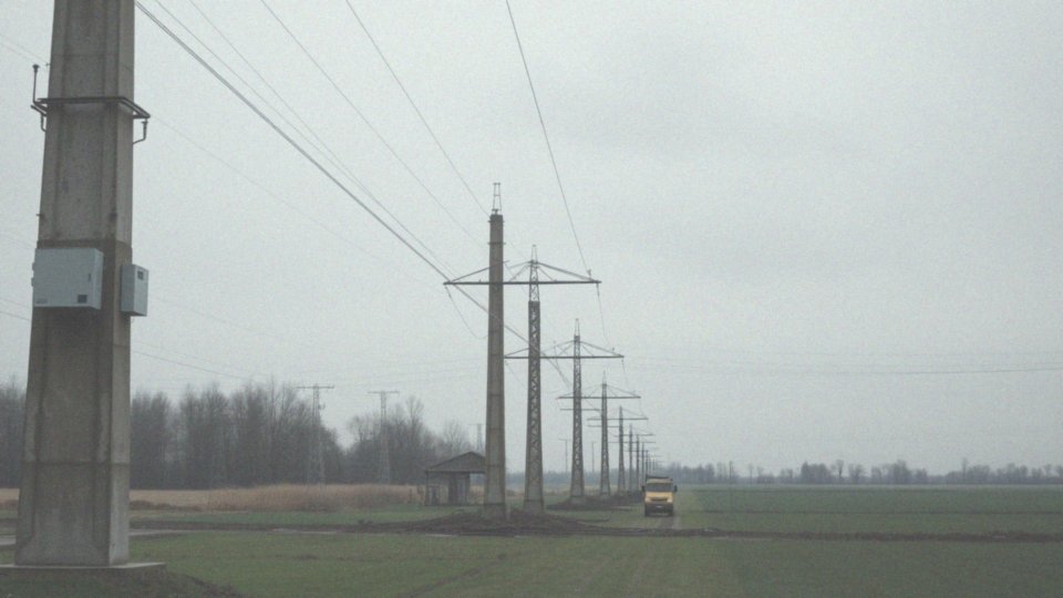 Jakie są główne wyzwania związane z modernizacją sieci średniego napięcia?