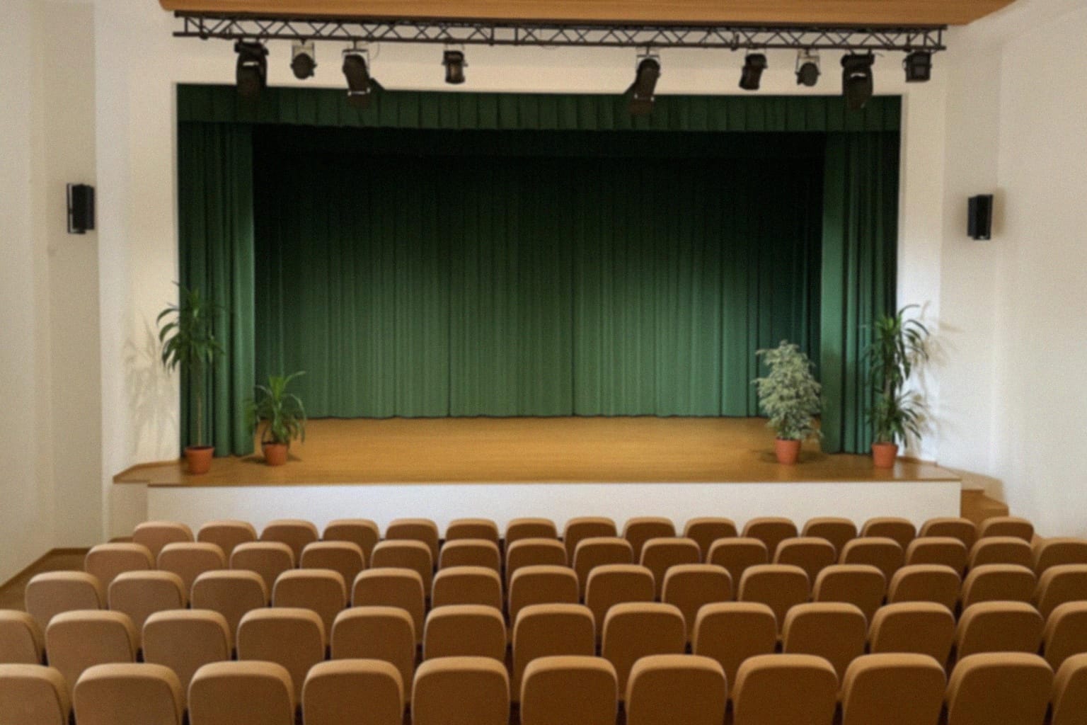 Piotr Bałtroczyk wystąpi w Strzegomiu z nowym programem stand-upowym