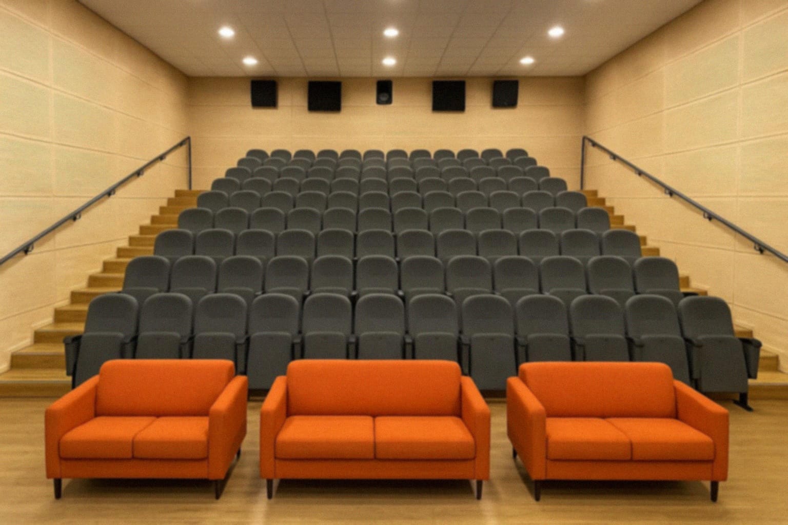 Formacja Chatelet z nowym programem kabaretowym w Strzegomiu